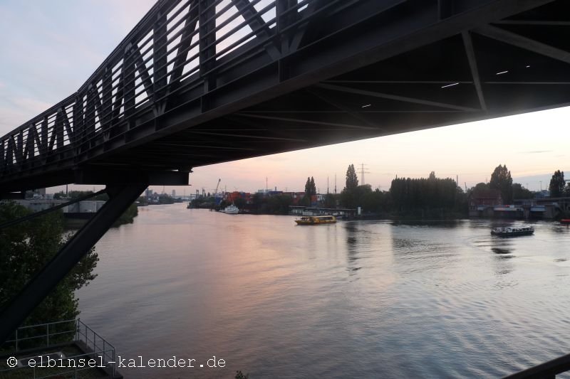 Klütjenfelder Rad -und Gehwegbrücke